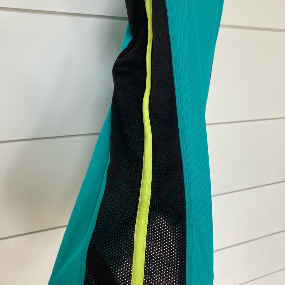 Nike Dri Fit tank top XS racer back - Picture 6 of 8